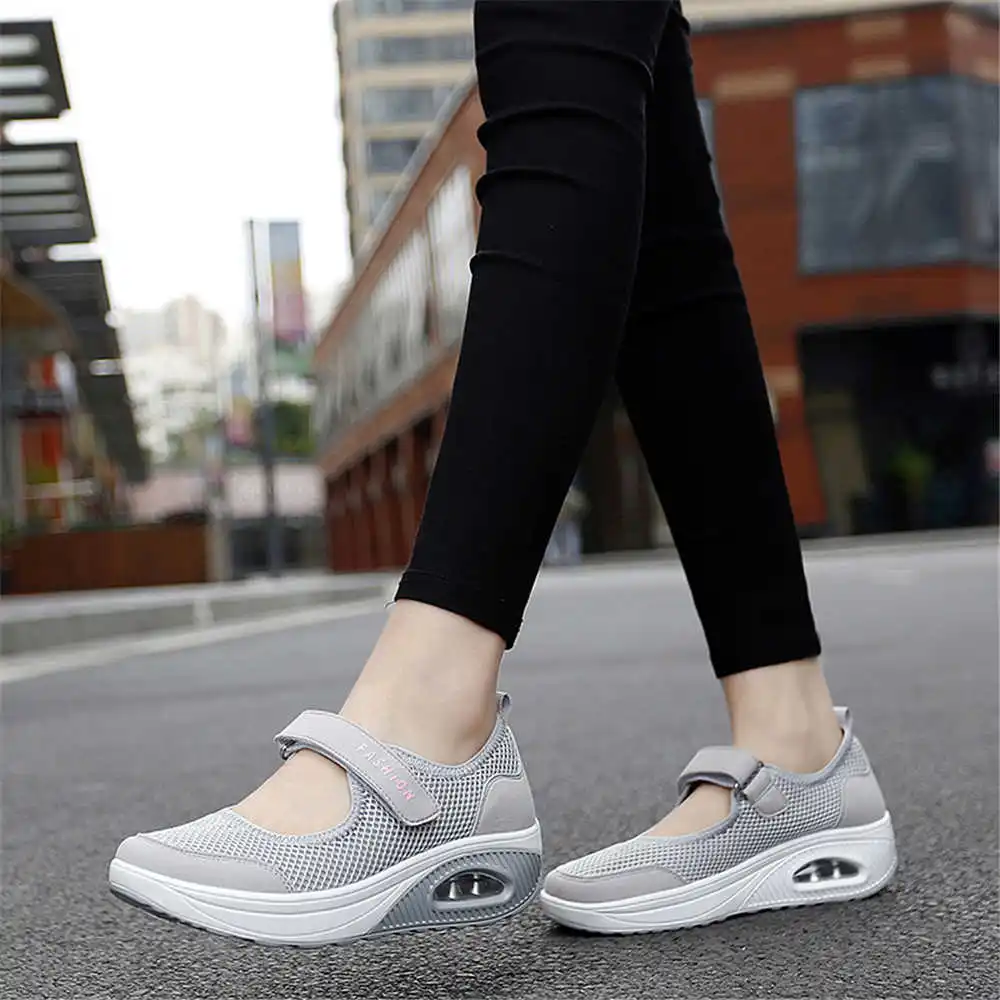 Latest Women Formal Wear - 36-41 Demi-Seasonรองเท้าผ้าใบสีเดินสเก็ตตะกร้ารองเท้าสําหรับชายกีฬาHigh-Techรองเท้าผ้าใบ 2025new Bityการฝึกอบรม